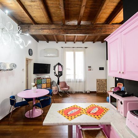 Pink House Tortellinosuite Модена Экстерьер фото